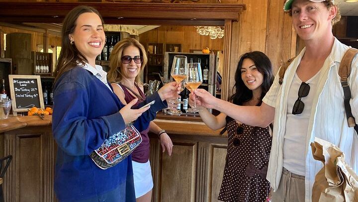Healdsburg Wine Country Bike Tour with Ace It Bike Tours: Pick Your Bike (1/6)