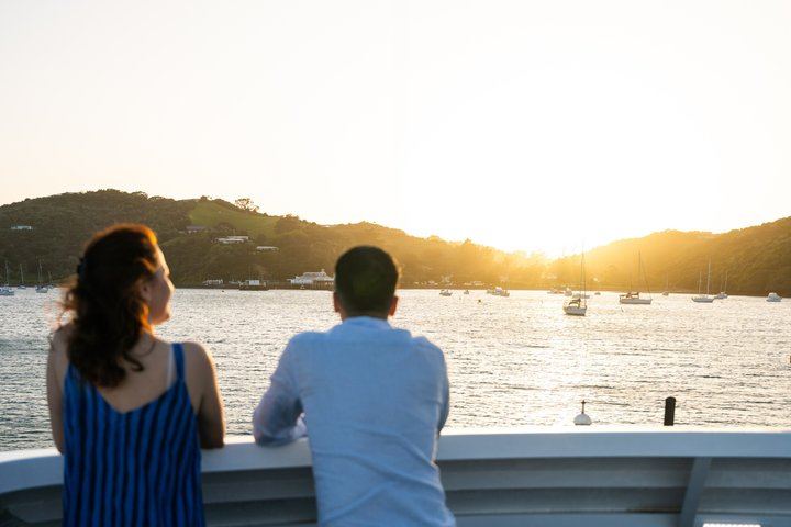 Waiheke Wine and Dine at Batch Winery: Sit-Down Lunch, Ferry and Hop-On Hop-Off Bus (5/9)