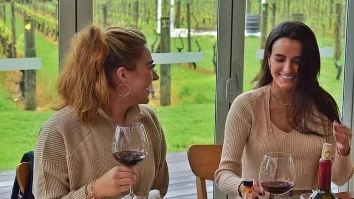 Waiheke Zeitgeist Small-Group Tour with Local Guide Grant: Boutique Wineries (3/8)