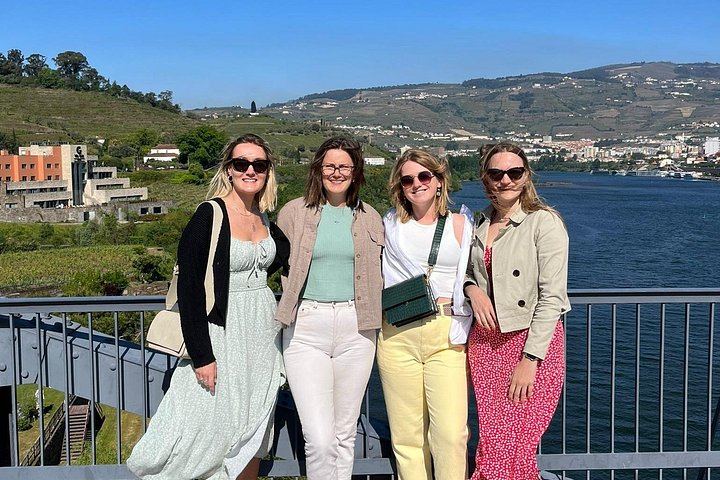 Douro Valley Small Group from Porto: Three Tastings, Sabrosa Lunch, Amarante (9/12)
