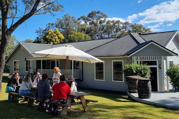 Small-Group Hunter Valley Day Tour from Sydney: Wineries, Gin, Cheese and Chocolate (6/12)