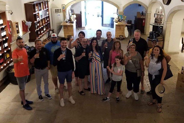 Arrábida Day from Lisbon for Max 8: Two Family Wineries, Tile Workshop, Sesimbra (2/12)