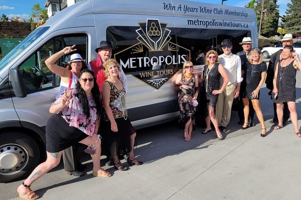 West Kelowna Wine Trail with Metropolis Wine Tours: 5 Wineries, Costume-Friendly Tour