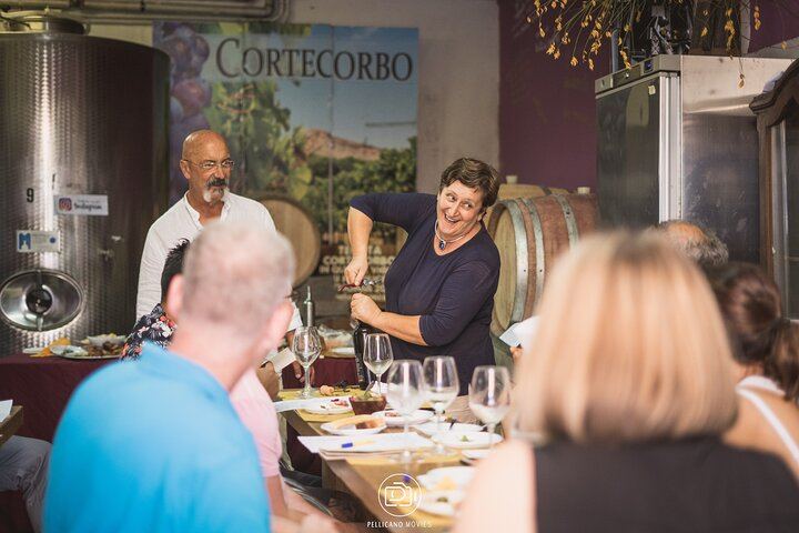 Cortecorbo Winery Day in Irpinia: Wood-Fired Pizza or Ravioli Class, Lunch and 6 Wines (3/12)