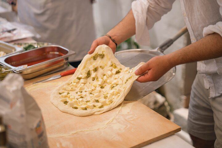 Cortecorbo Winery Day in Irpinia: Wood-Fired Pizza or Ravioli Class, Lunch and 6 Wines (1/12)