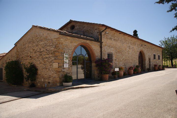 Private Florence Day Trip to Pienza and Montepulciano: Pecorino Dairy, Winery, Minivan (2/7)