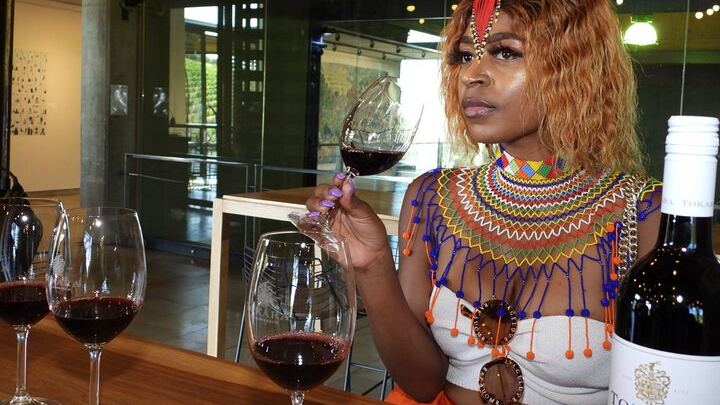 Luxury Small-Group Winelands Tour: Up to 20 Tastings, Fairview Cheese, Delheim Lunch (4/12)