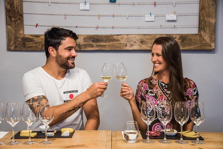 Barcelona Wine Tasting Session on Carrer de l'Arc de Sant Ramon del Call (1/6)