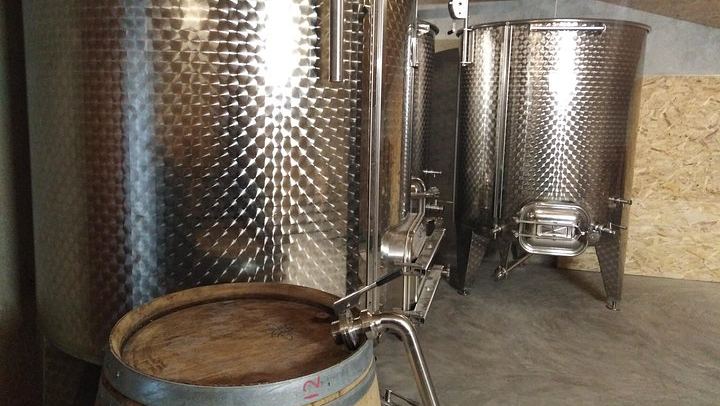 Family Estate Wine Tasting in Sablet: 15 Hectares in Gigondas and Sablet, Four Generations (3/7)