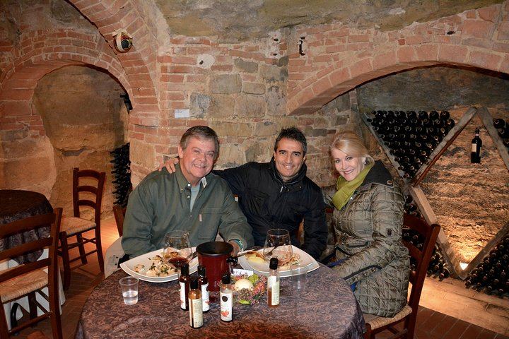 Private Chianti Wine Region Day by Minivan with Winery Lunch and Medieval Hamlets (4/5)