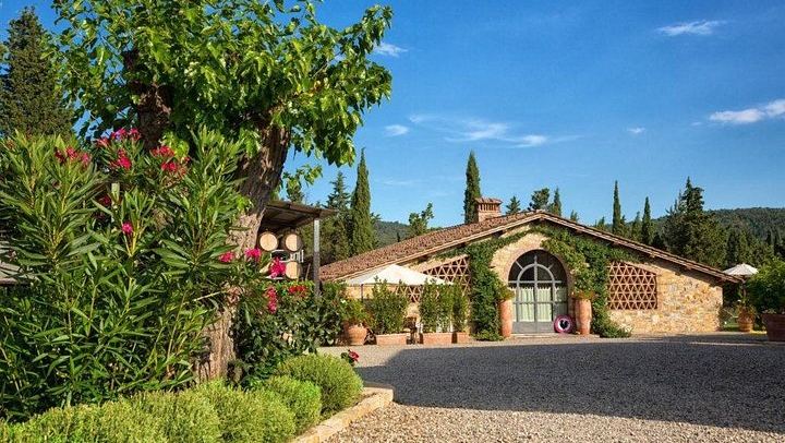 Historic Cantalici Winery in Castagnoli: Chianti Classico Family Wine Tasting (1/5)