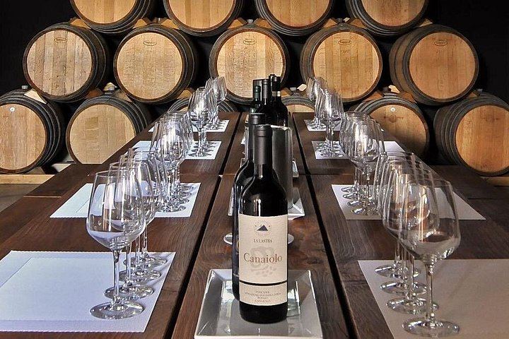 Chianti Classico Private Minivan Day from Florence: Montefioralle, Panzano and Farm Lunch (9/12)
