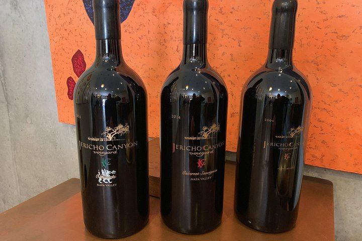 Wine Tour Pros Private Napa Valley Wine Tour with Welcome Bubbles or Rosé (8/12)