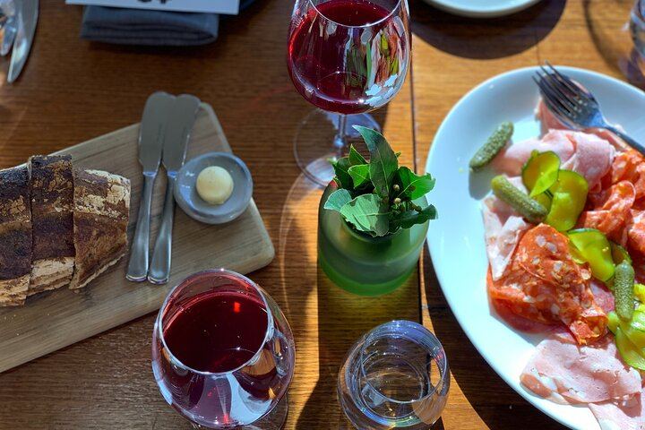 Small-Group Yarra Valley Wine Tour from Richmond with Tokar Estate, Soumah and Lunch (5/10)