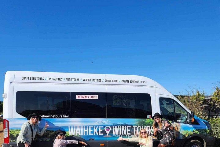 Waiheke Taste and Graze: 10 Guests, Mudbrick, Whisky at The Heke, Olive Grove Lunch (12/12)