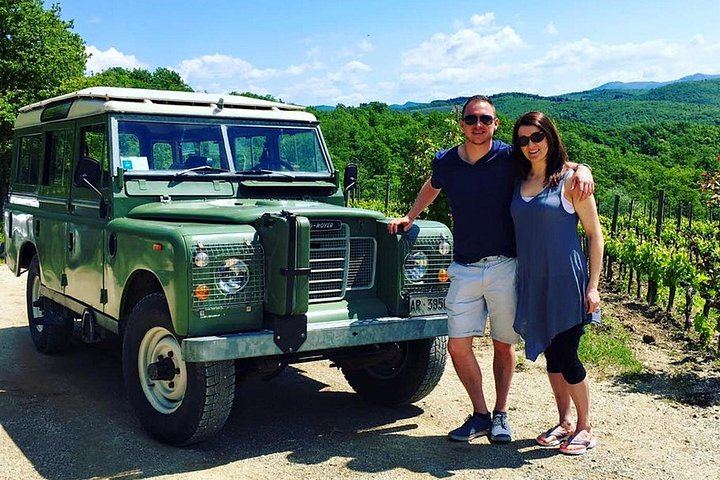 Private Land Rover Defender Wine Tour from Castellina in Chianti, Strade Bianche (11/12)