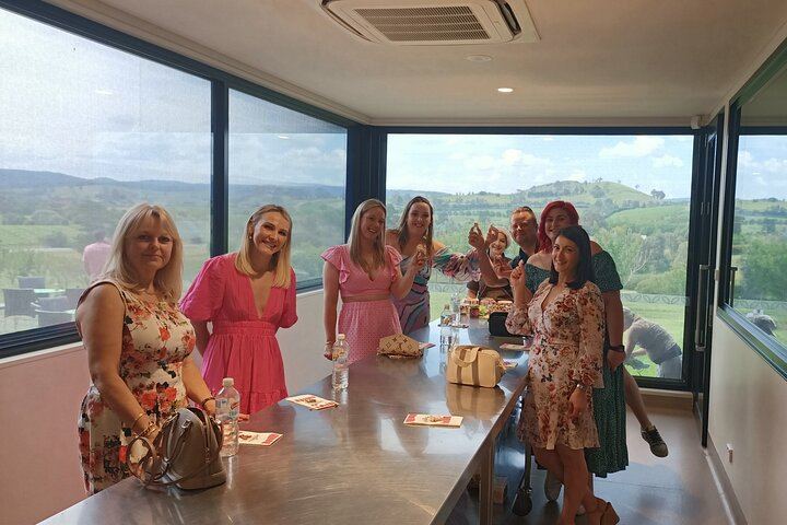 Yarra Valley Tour from Melbourne: Soumah, St Huberts, Balgownie and Chocolate, Daily (7/12)