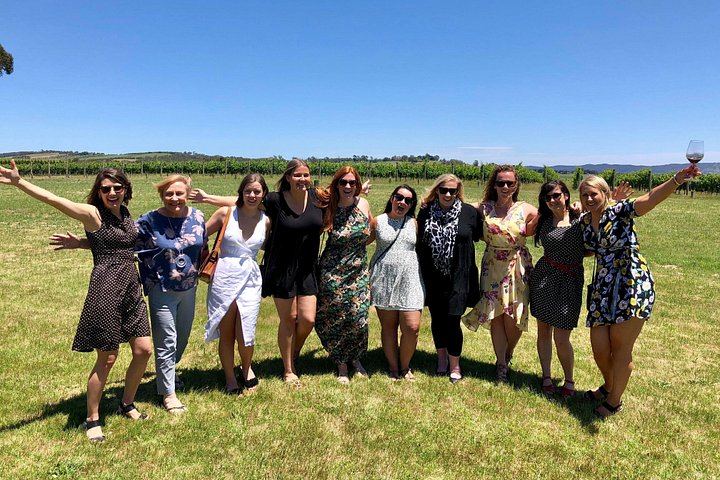 Small-Group Yarra Valley Afternoon Tour: Chandon, Chocolate and Sunset Kangaroos (1/12)