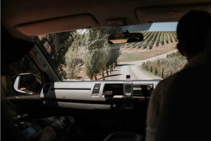 Luxury Private Yarra Valley Day Trip from Melbourne with Champagne Brunch (4/9)