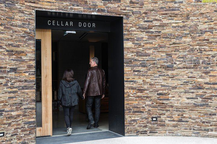 Private Yarra Valley Day Tour: Healesville Sanctuary, Cellar Doors and a Gin Distillery (4/5)