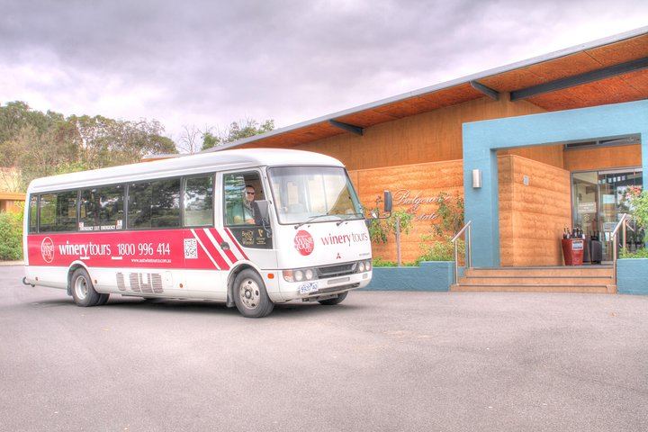 Yarra Valley Tour from Melbourne: Greenstone, Balgownie, Yering Farm, Soumah and Lunch (3/11)