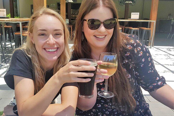Small-Group Hunter Valley Day Tour from Sydney: Wineries, Gin, Cheese and Chocolate (9/12)