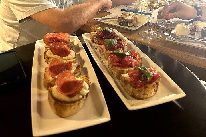 Naples Wine Tasting with Trivia Games, Campanian Grapes and Bruschetta Near Gesu Nuovo (6/12)